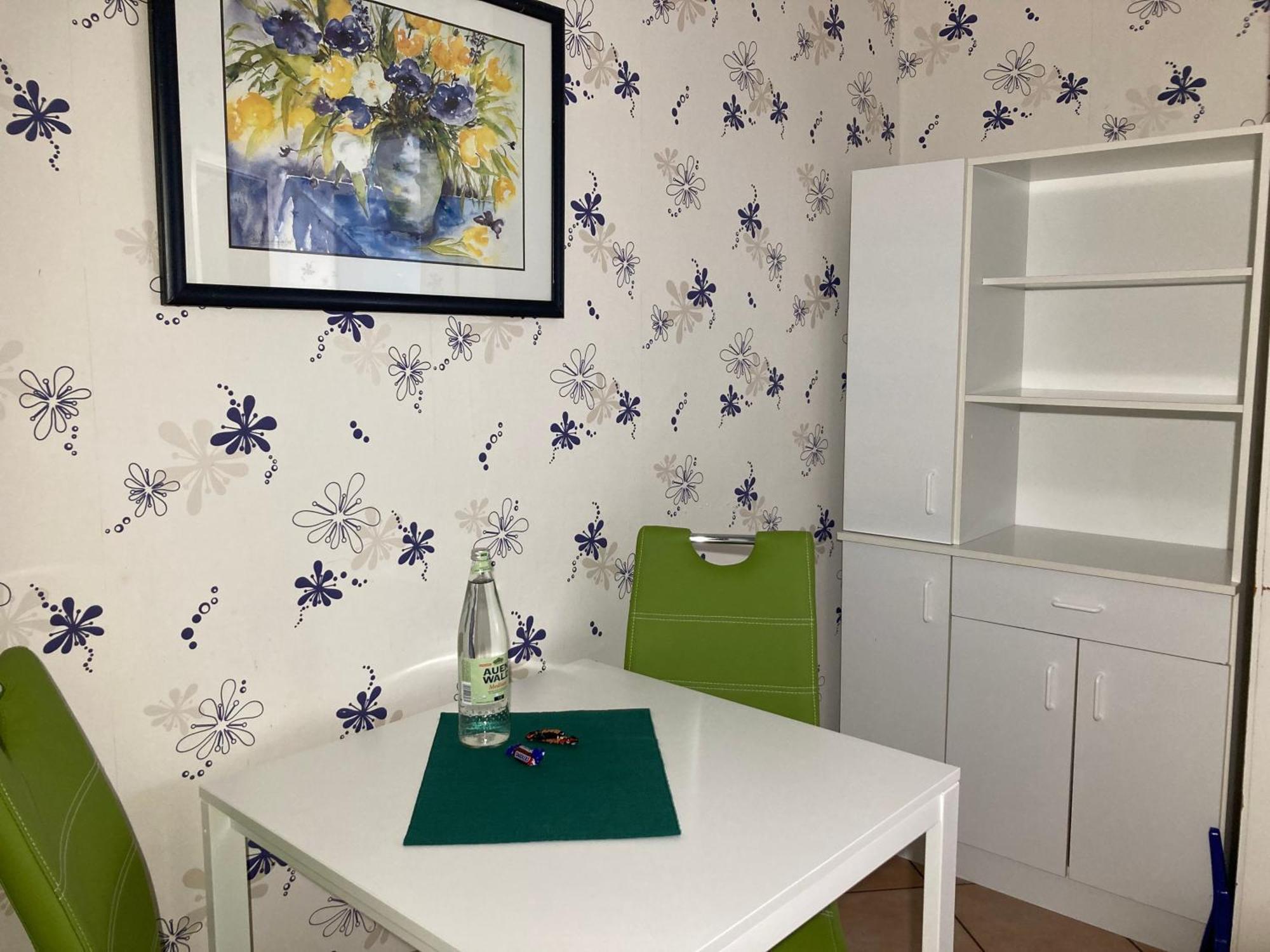 Haus Krabbe Apartments Mit Doppelbetten, Fuer 1-2 Personen, Hunde Kostenfrei Willkommen, Kostenfreier Parkplatz, Zwischen Bremerhaven Und Cuxhaven Gelegen Wremen Eksteriør bilde